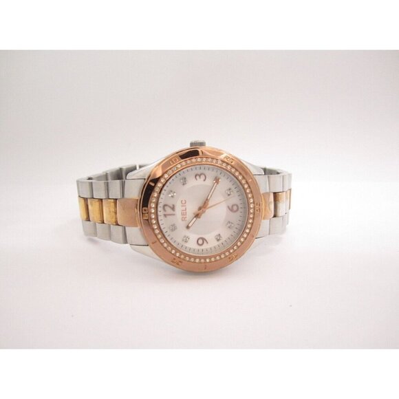 Women Relic Quartz WR Analog 34mm Dial Causal Round Watch (G636) - Picture 7 of 10